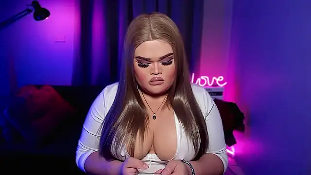 AmericanCumxx Live Webcam on Stripchat