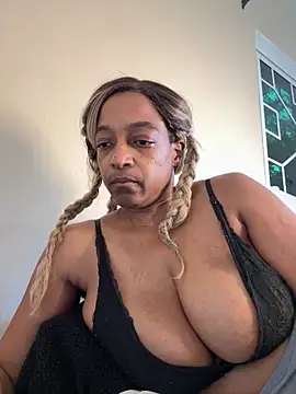 JuicyJamaican webcam