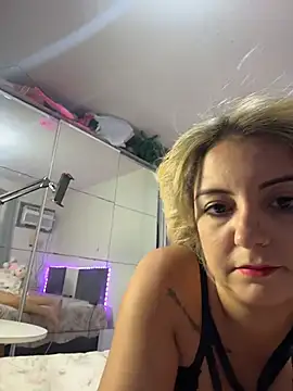 Victoriacavalliery webcam