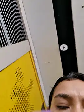 Coraline__dk2 webcam