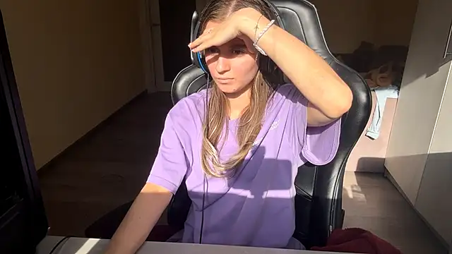 PluralPalaver webcam