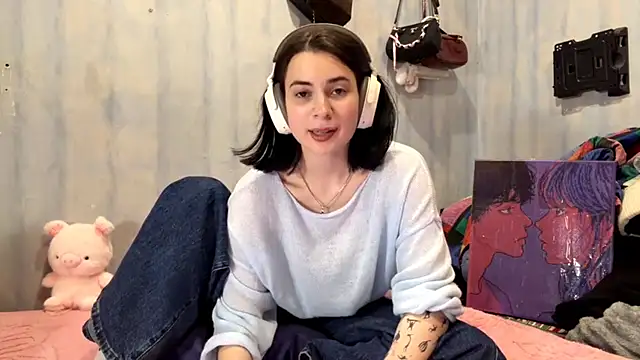 LanoraBilecki webcam