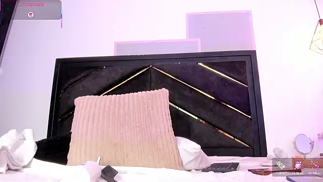 april_jones05 webcam