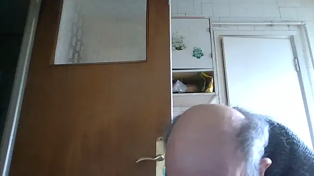 mariusica1@xh webcam