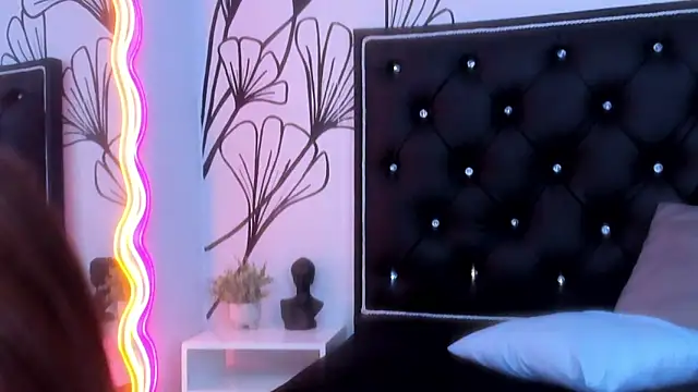 Sweet_Ariadna_ live sex cam