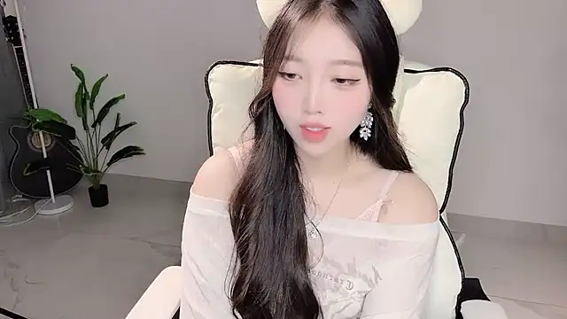 美女Yukiy8877在线直播