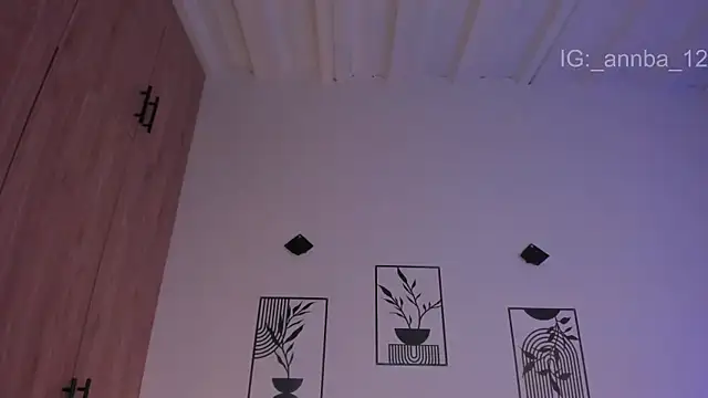 annie_barozzi webcam