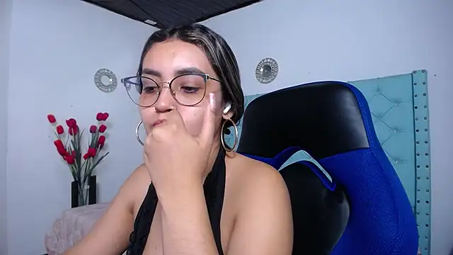 kathe-mills235 webcam