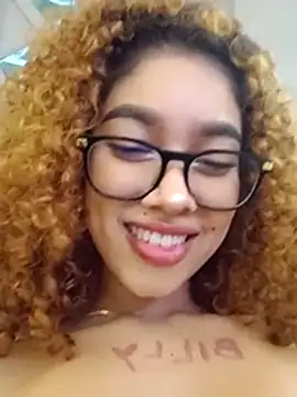 Sienna_brunette webcam