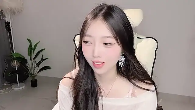 美女Yukiy8877在线直播