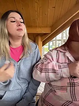 SweetCuteGirls1023 webcam