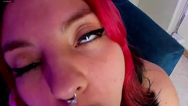 morgana_white webcam