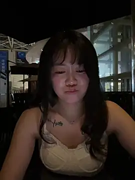Molly-xiao webcam