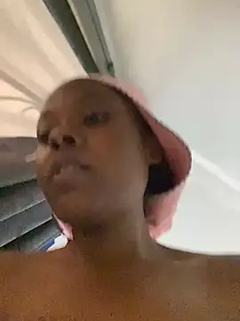 dellah27 (F young) - Finger and tease 😈💦🤭🌹🌹