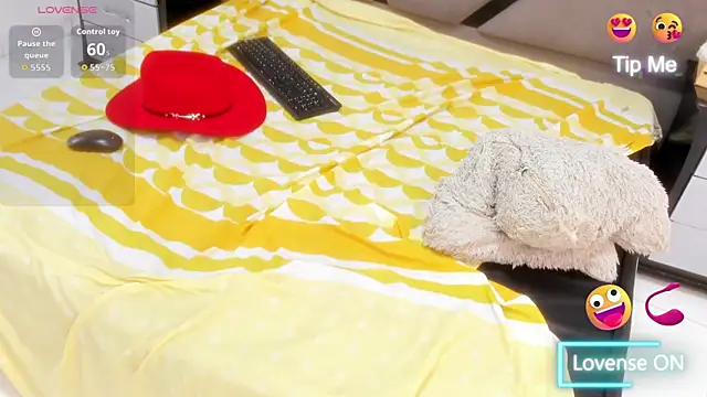 NoahJhonson69 webcam