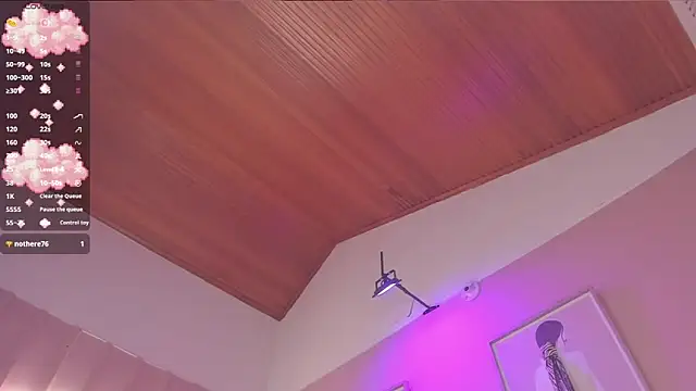 elodie_walker webcam