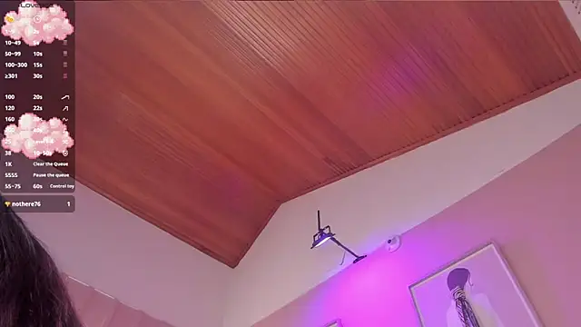 elodie_walker webcam