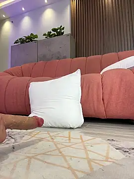 Ada_johansenn webcam