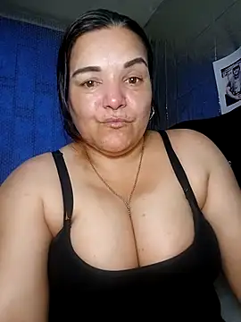 Webcam Model (Zuleyka_69)  is live.Free join now!