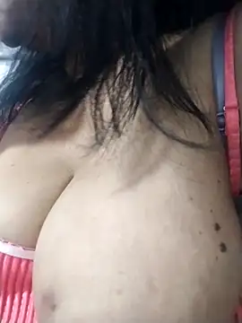 tharu_sweet Live Webcam on Stripchat