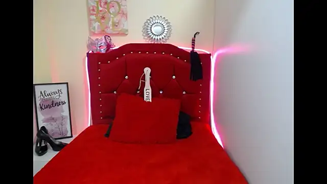 Monserratbdsm1 webcam