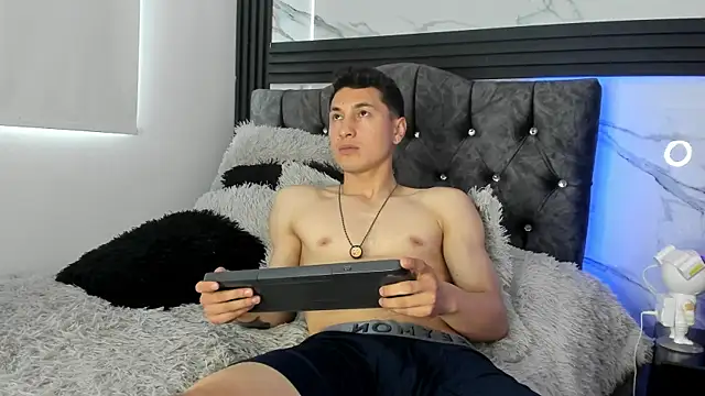 ThiagoFerrero_Hot webcam