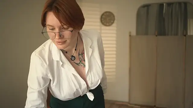 valeriaraw (F young) - spank my ass x5