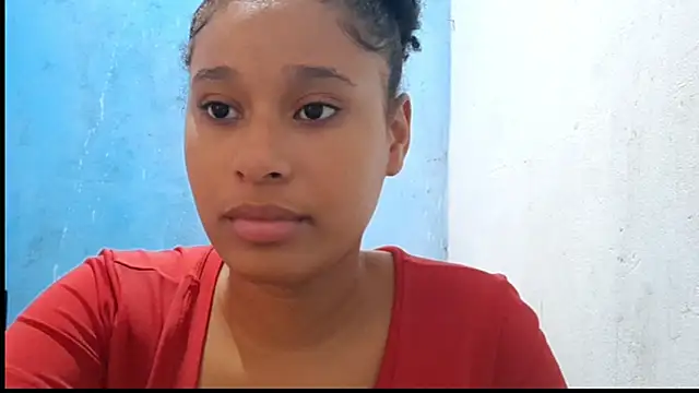 madelynstamant (F teen) - Cute pose for you