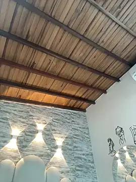 kristy1_ (F young) - Fingering in my pussy and cream