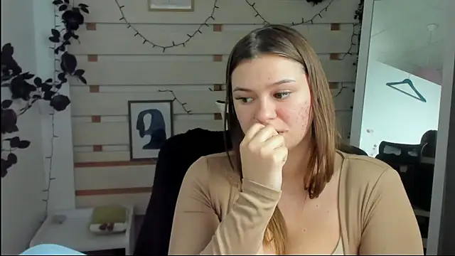 Josephine_Kiss webcam