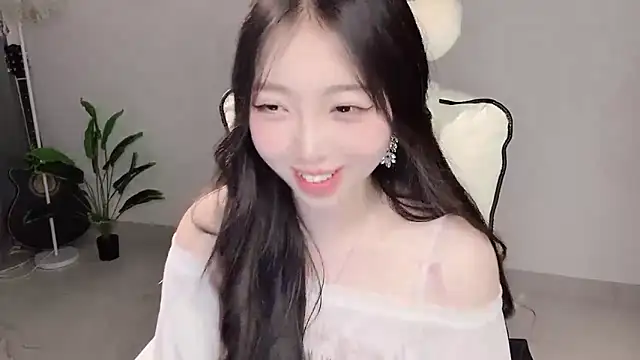 美女Yukiy8877在线直播