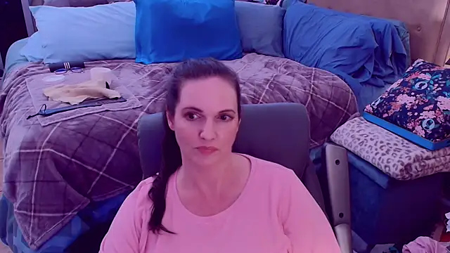 ninajaymes's Stripchat show and profile