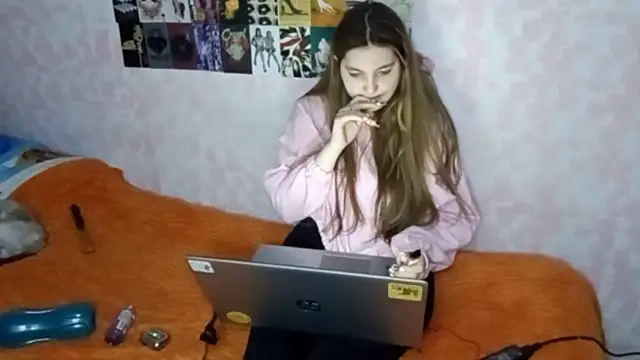 JanineThielman webcam