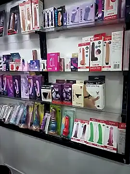 rapunzel069 (F young) - show ass + oil + Spank ass 15x 🍑👋