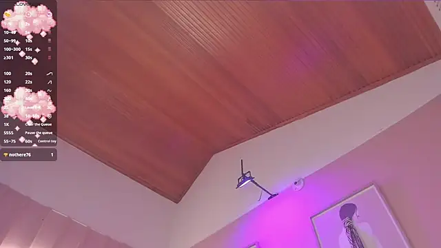 elodie_walker webcam