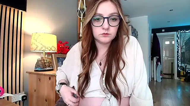 short_sweetpea webcam