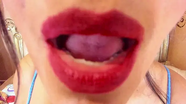 Celeste_Baker_ webcam