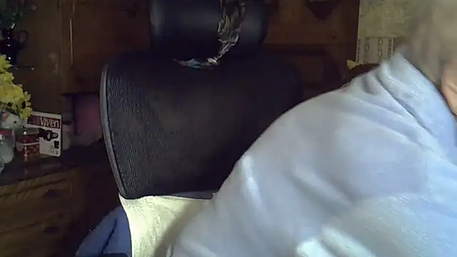 SweetCherry27 webcam