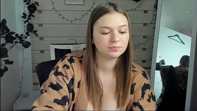 Josephine_Kiss webcam