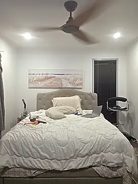 Handsolo_porn webcam