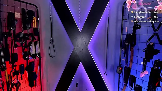 VictoryaLiah_BDSM webcam