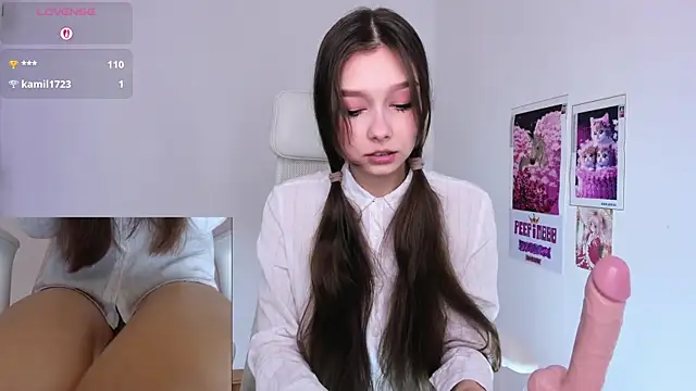 Michelle_Melnss webcam