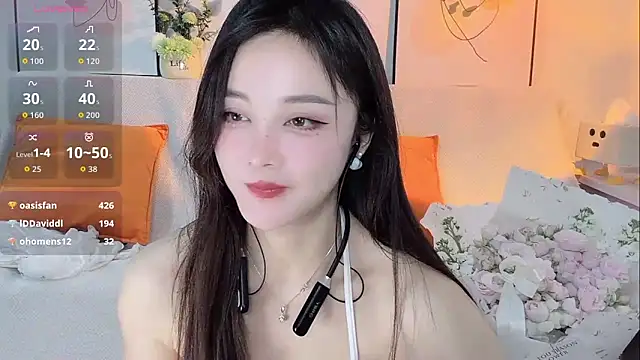 Lisa-295188 webcam
