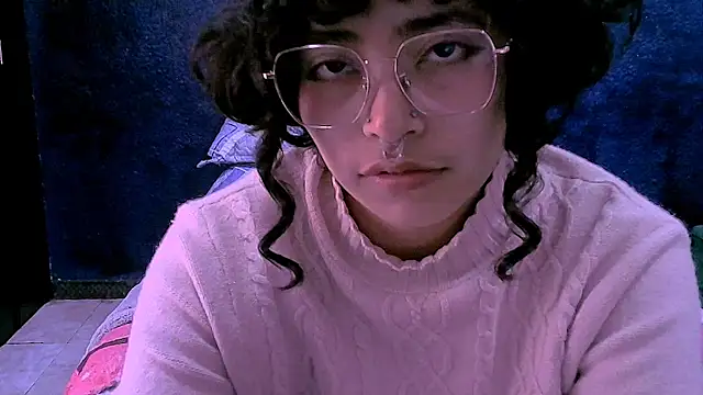 ninayellow - NinaYellow's free webcam - UK Sex Cams