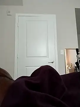 makeherfeelg Live Webcam on Stripchat