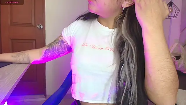 Dahiana_Dmour_ webcam