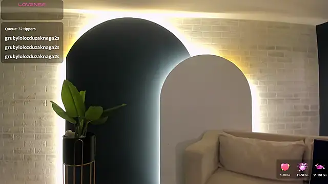 ViolettHansson webcam