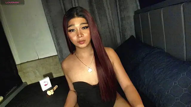 TrinityFucksYou webcam