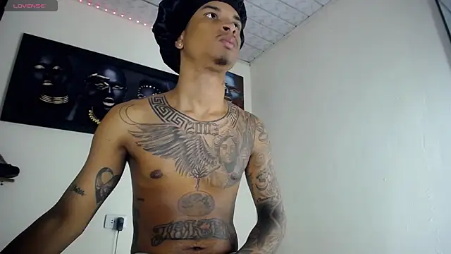 Tatoo_Noah webcam