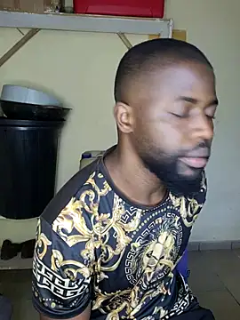 vannycov (M young) - Please help me rent an apartment